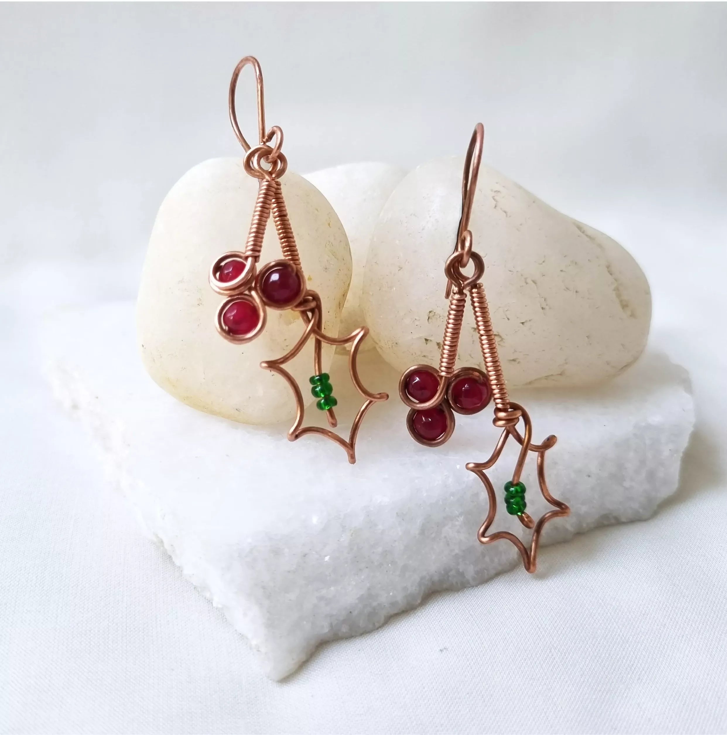 Holly Jollies - Necklace and Earring