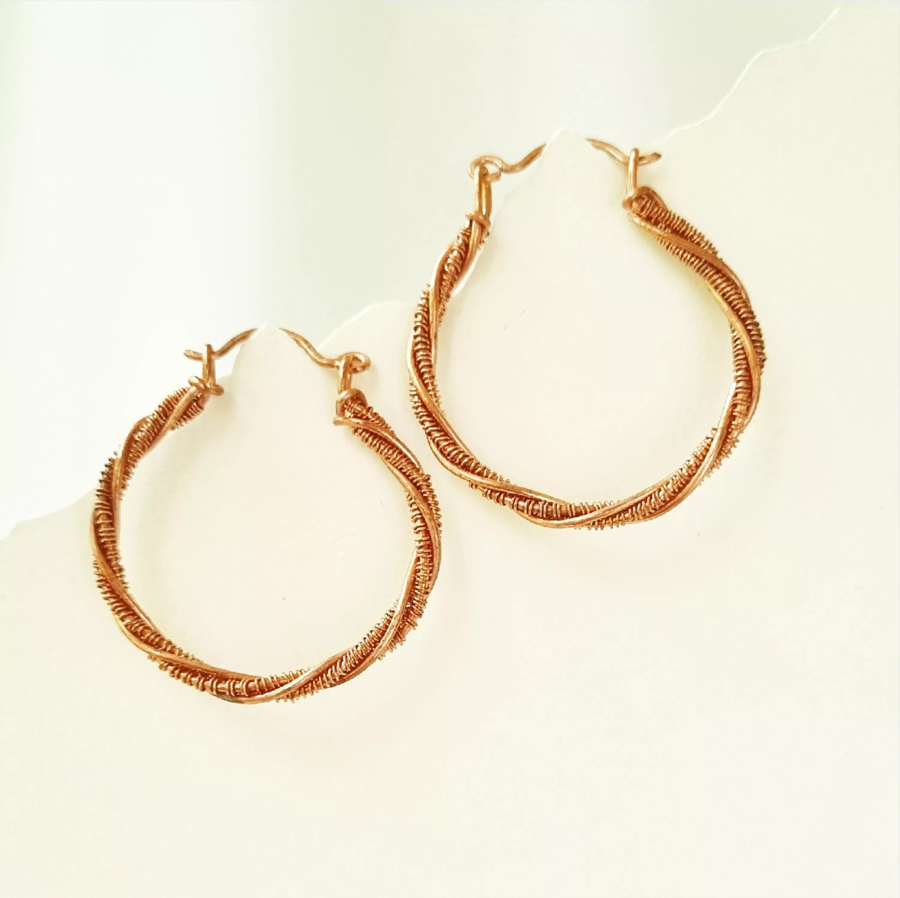 Let's Twist Again (1) - Earring