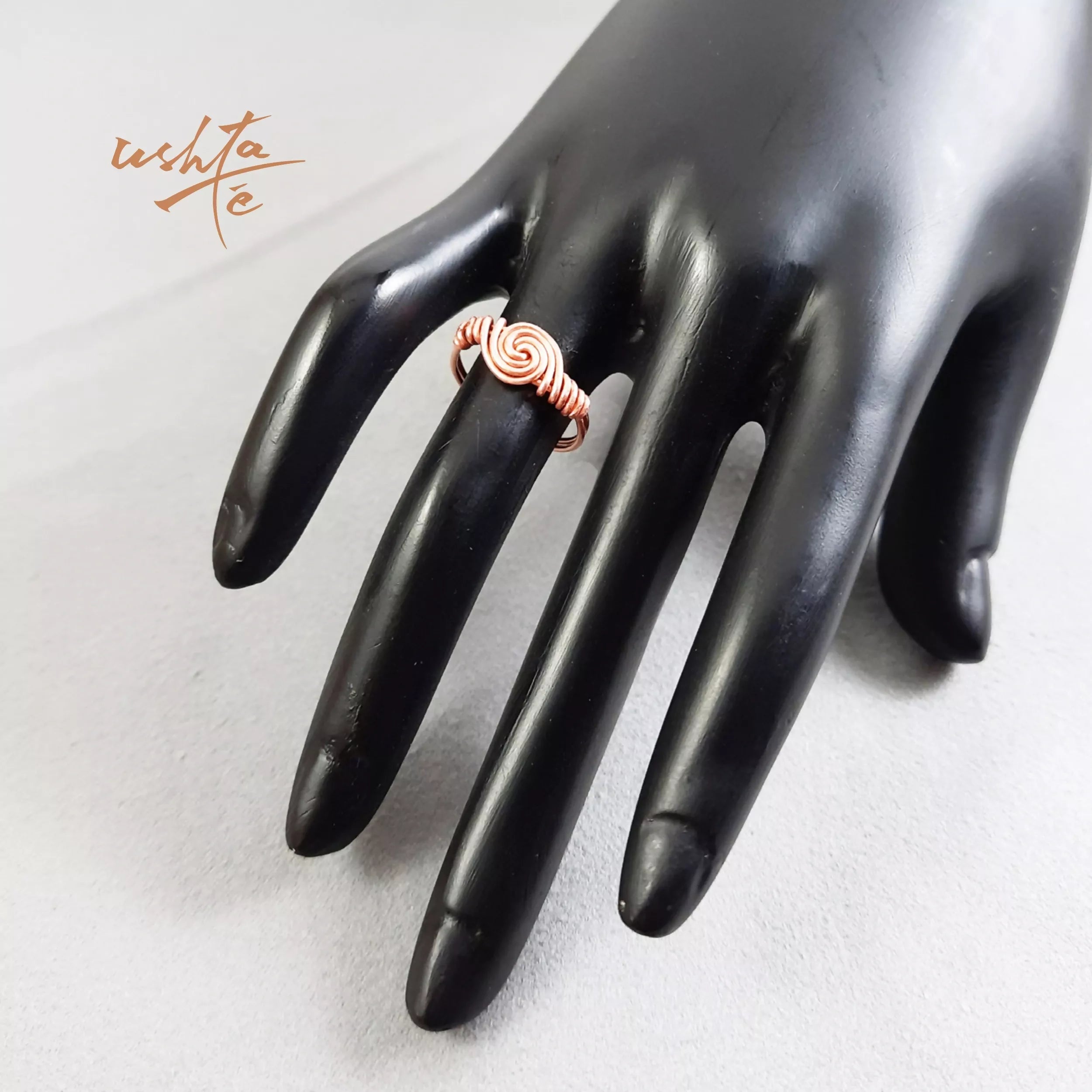 Twirling In - Ring