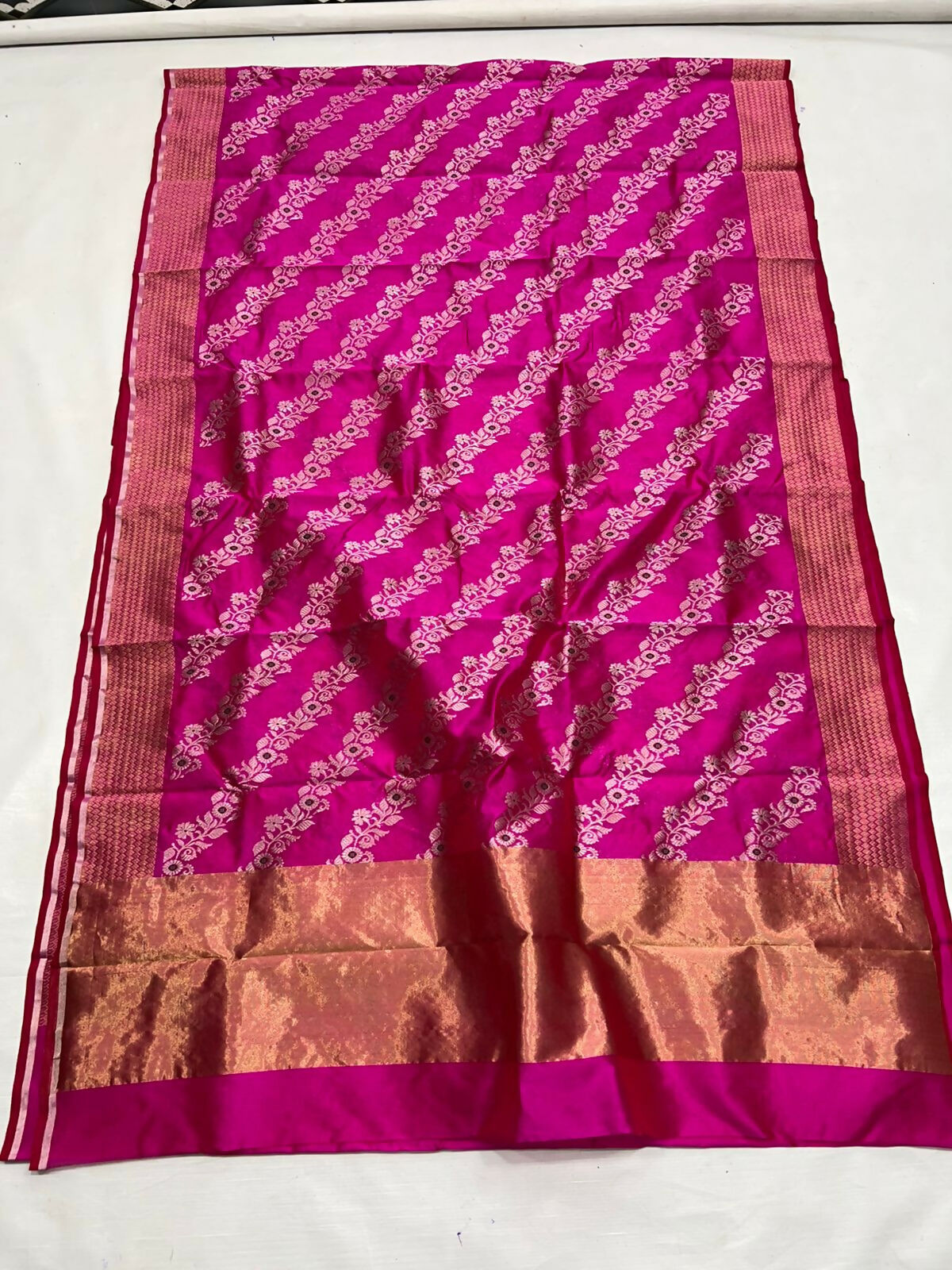Rani Pink Jall- Pattu Silk Saree with Zari Work
