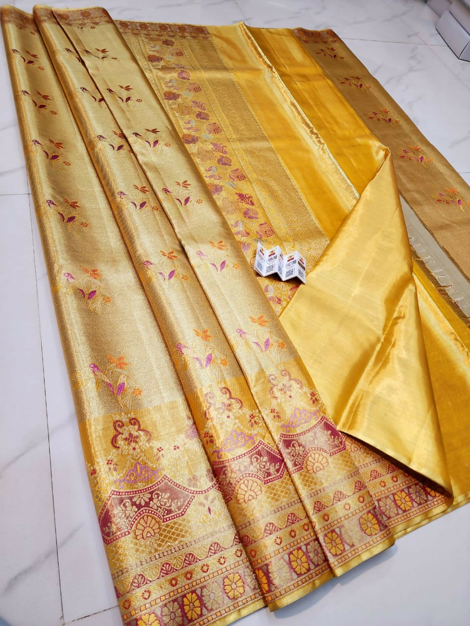 Kanchi Rajahamsa - Exquisite Kanchi Pattu Sarees