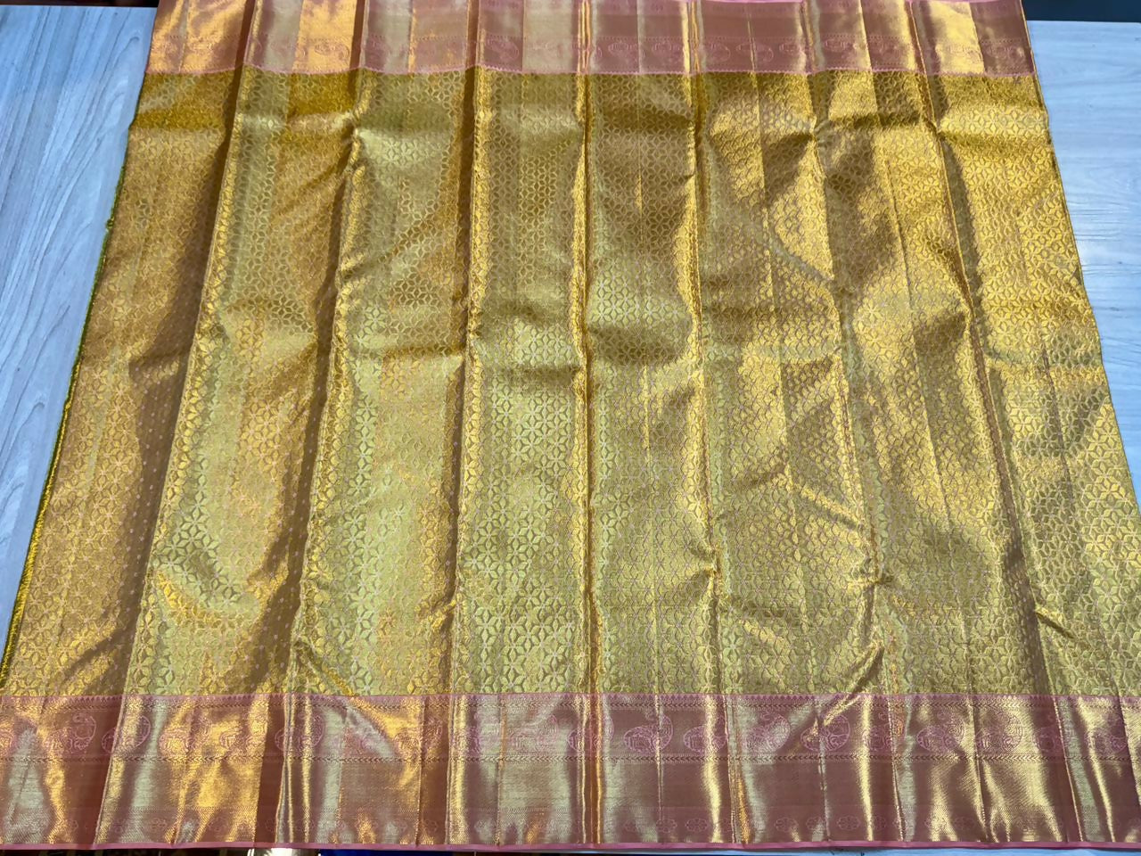 Maharani Muhurtham - Pure Handloom Kanchi Pattu Tissue Sarees