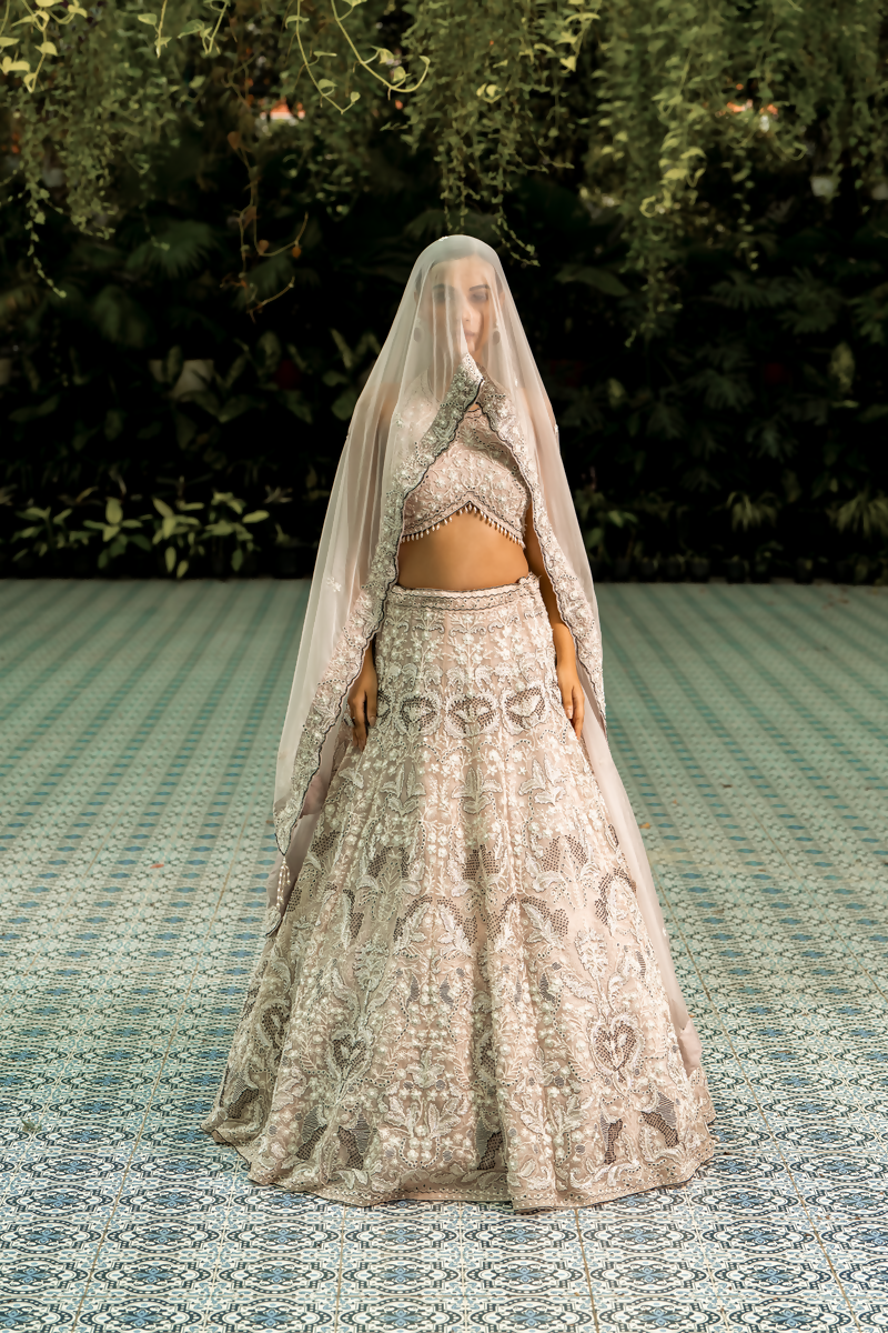 LAHENGA  28C