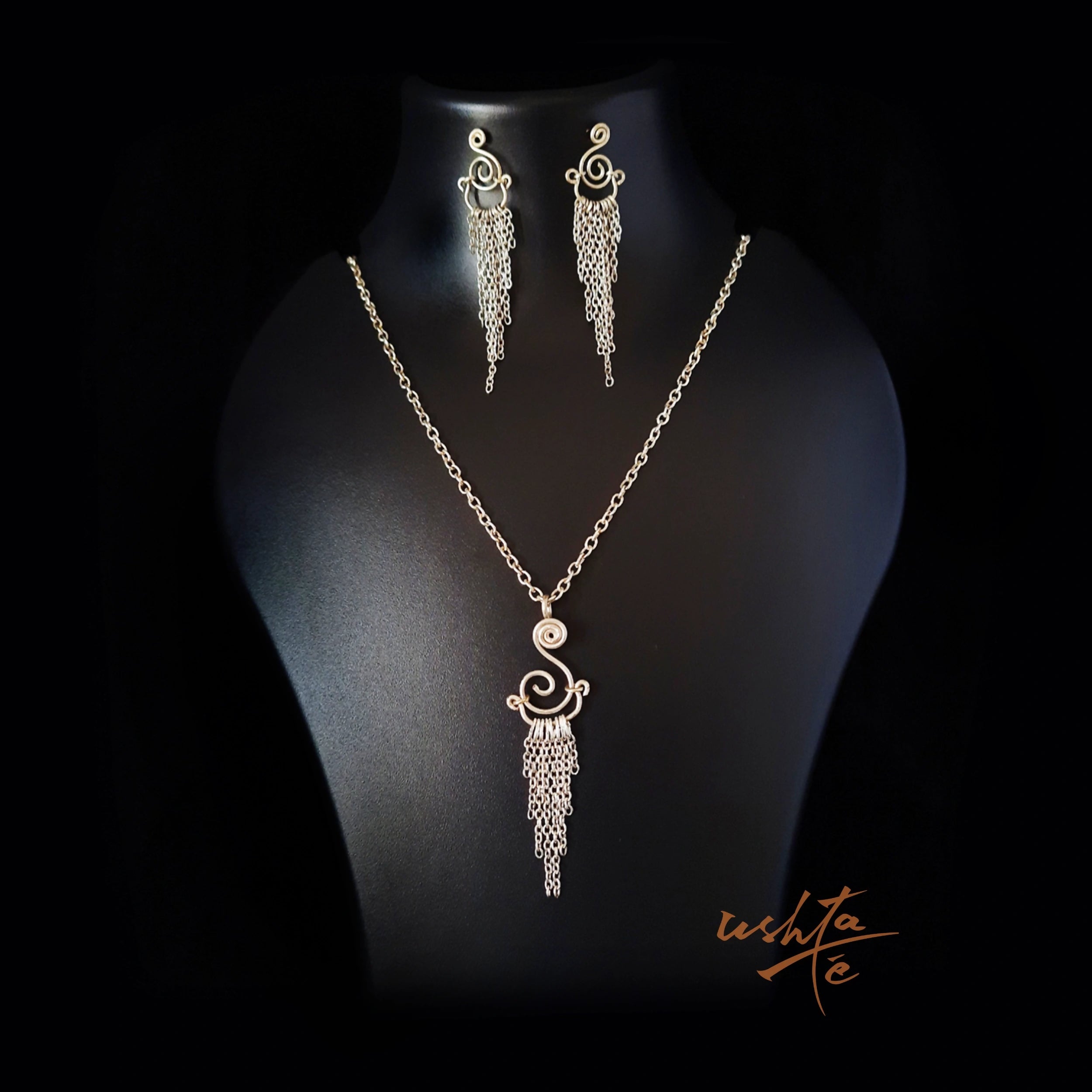 Swaying Rhythms - Necklace and Earring
