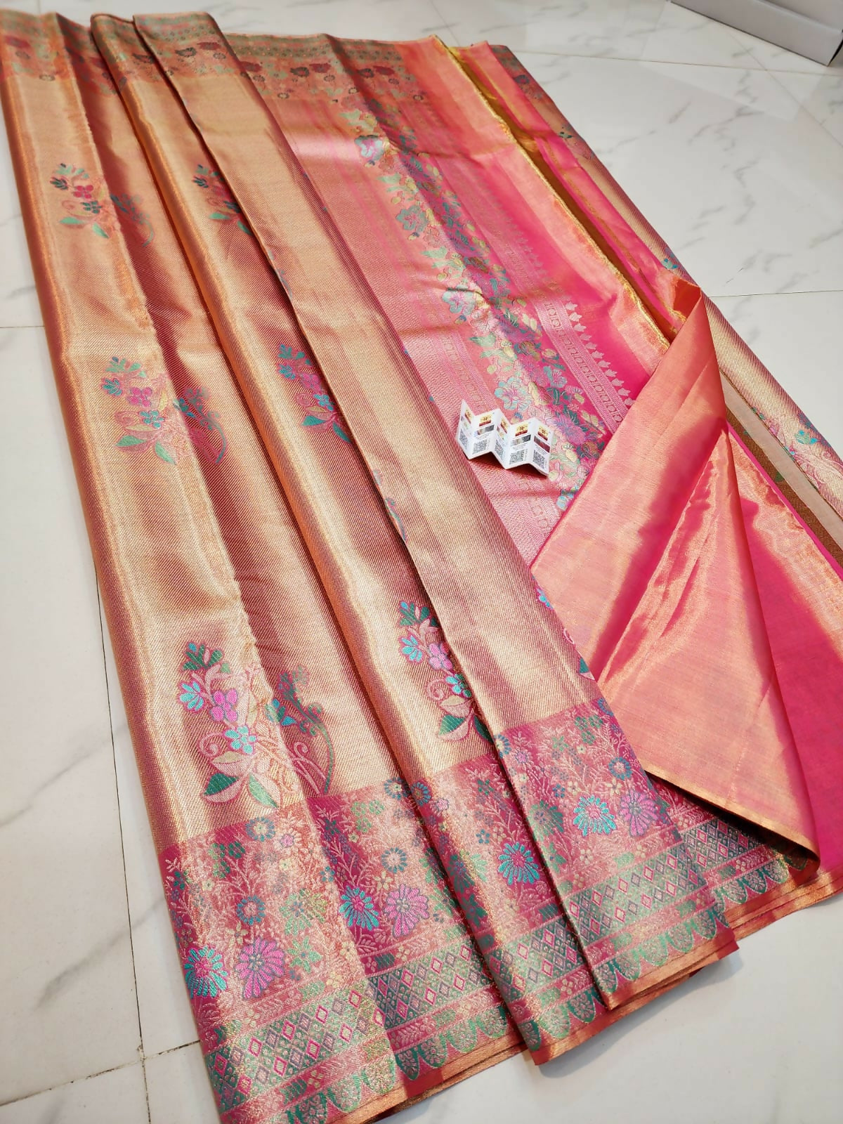 Golden Twilight - Pure Handloom Kanchi Pattu Tissue Sarees