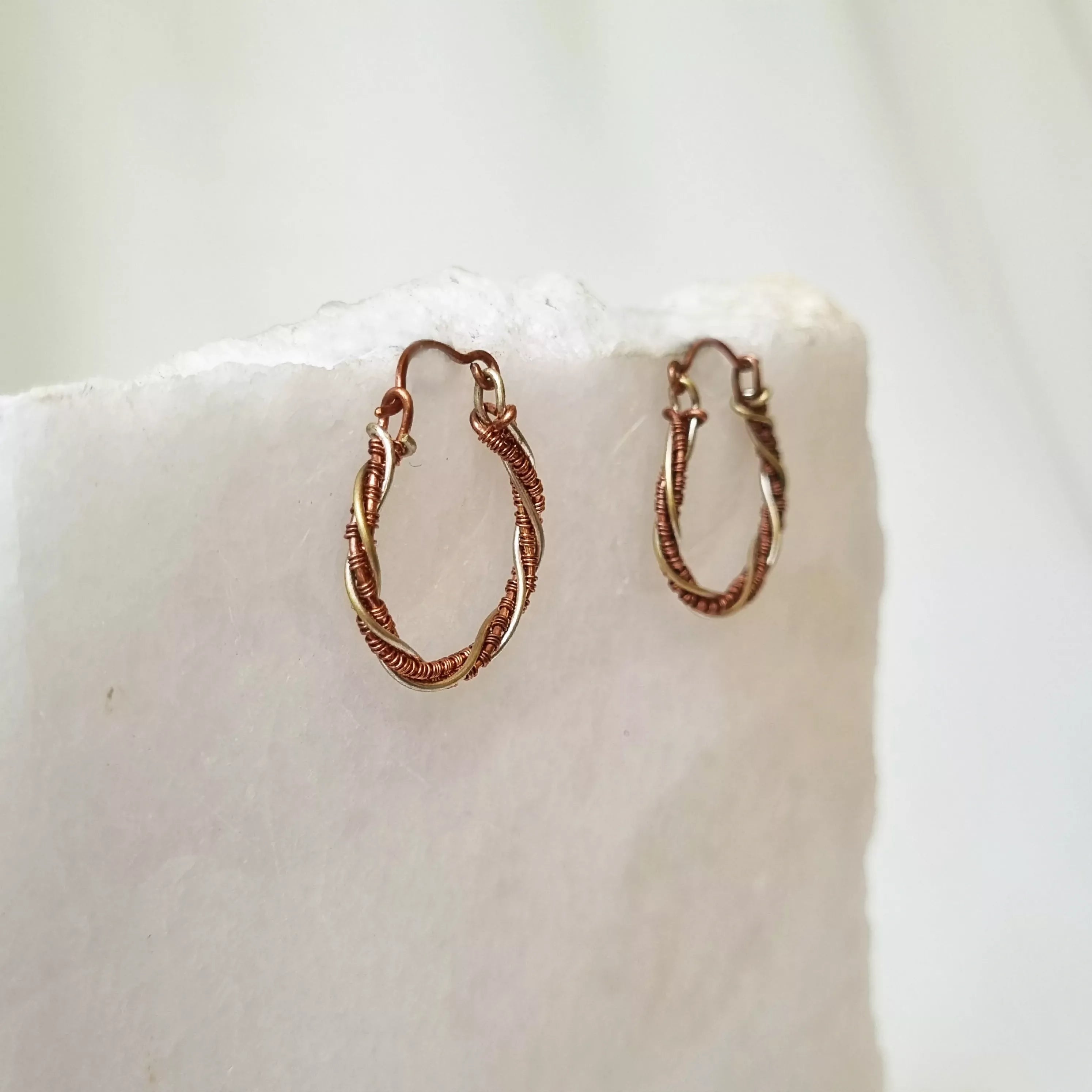Let's Twist Again (2) - Earring