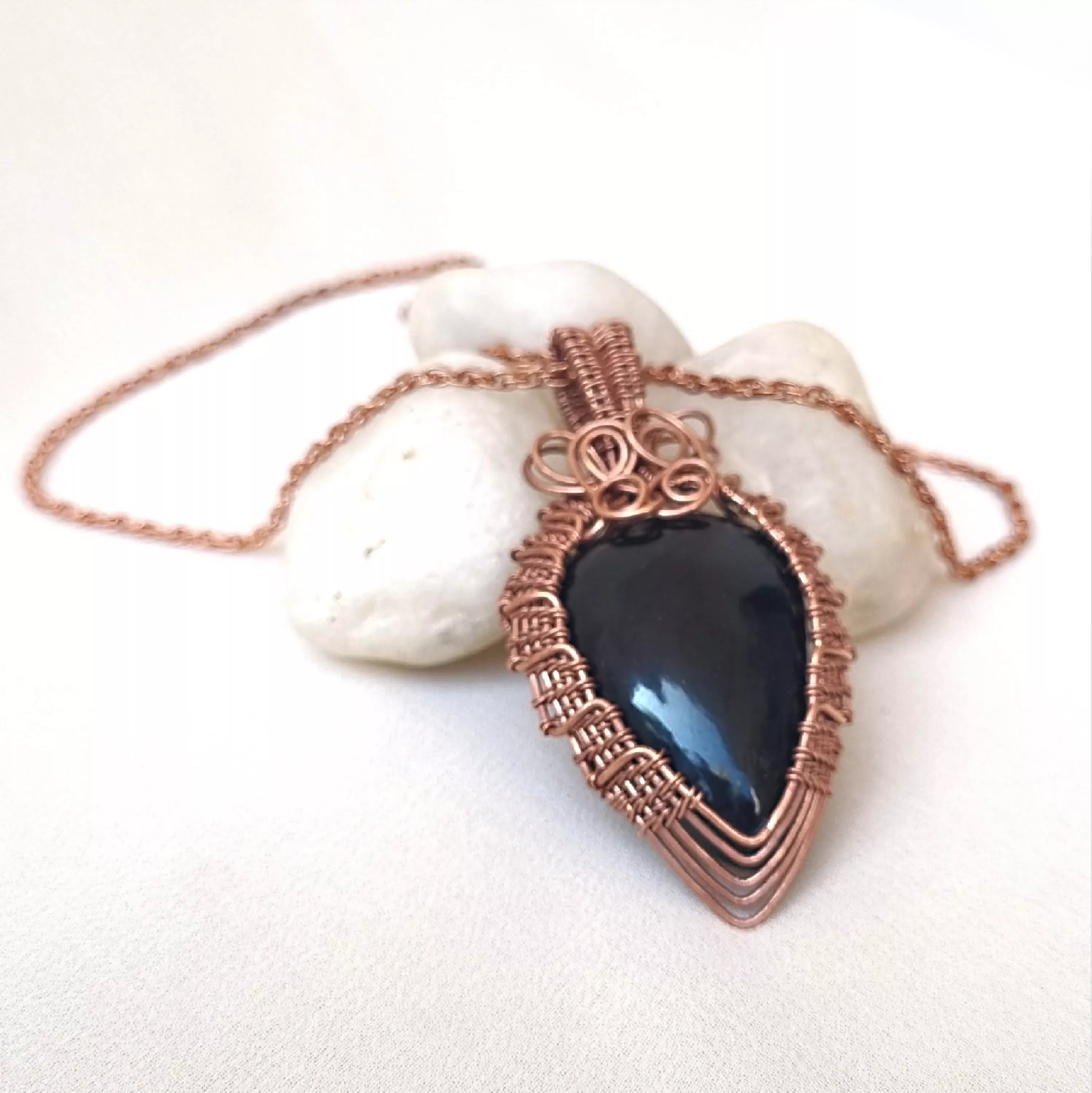 Varutr Protector - Necklace