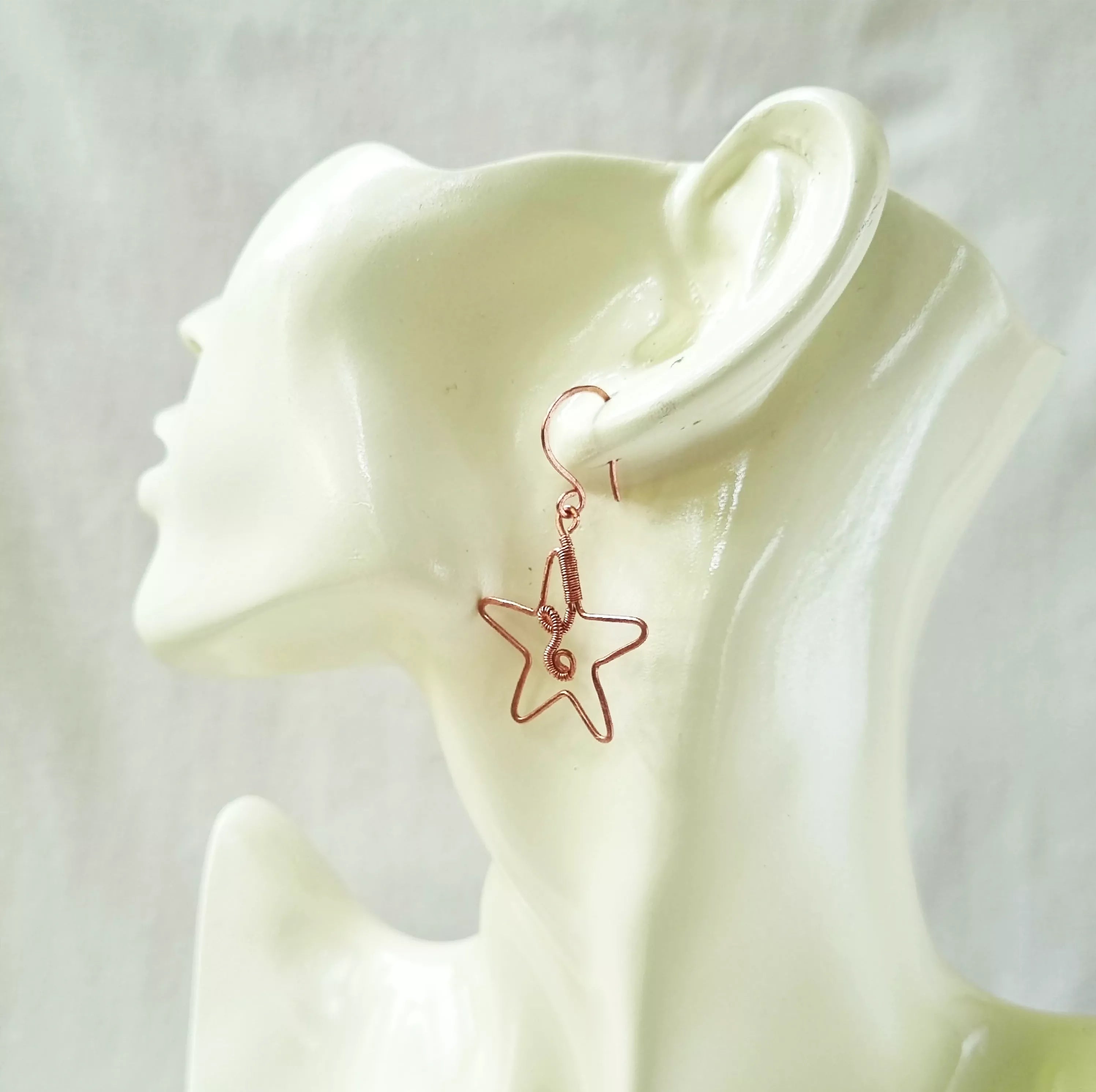 Starry-eyed Wonder - Earring