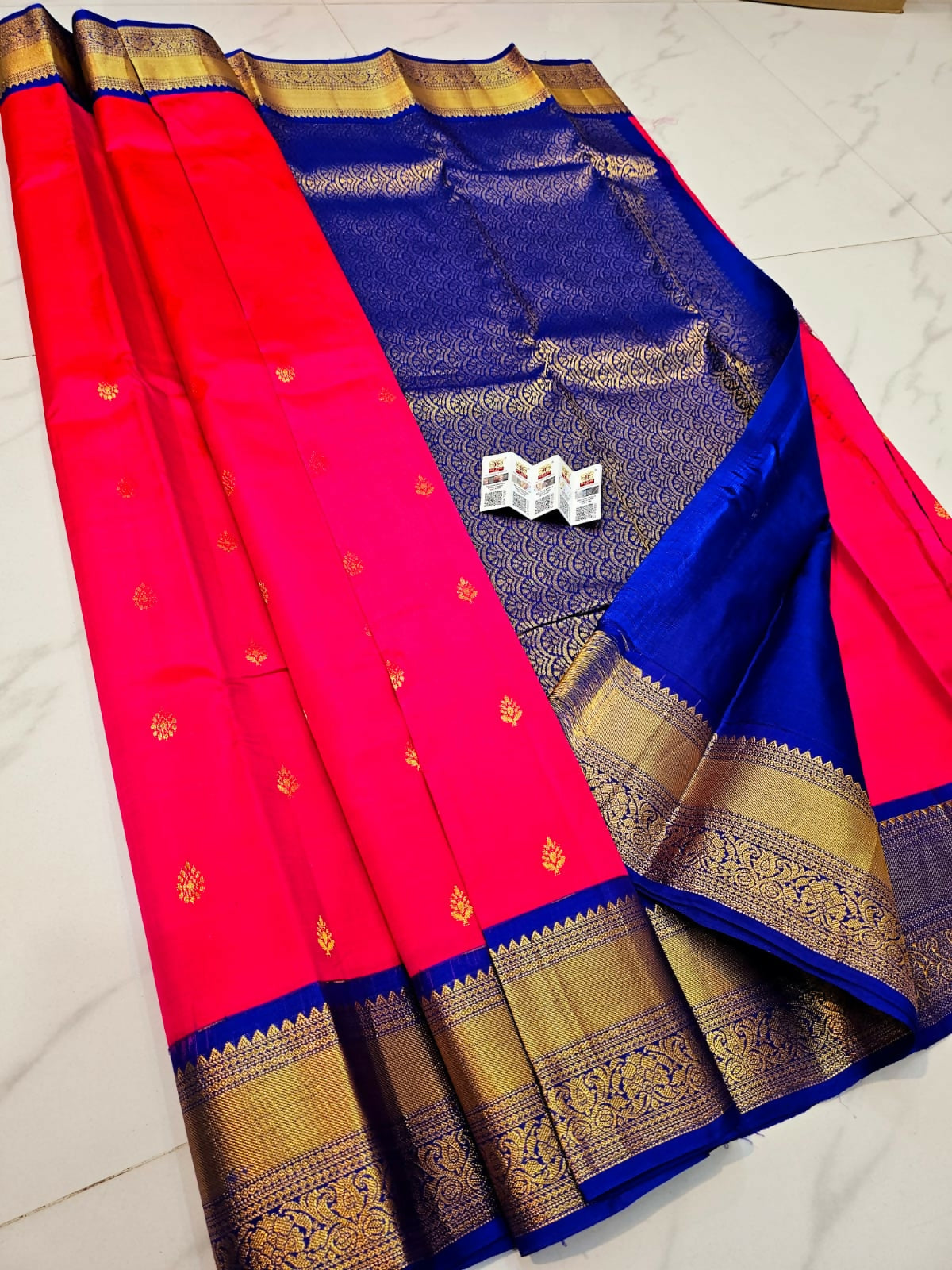 Kanchi Comfort - Pure Handloom Kanchi Pattu Tissue Sarees