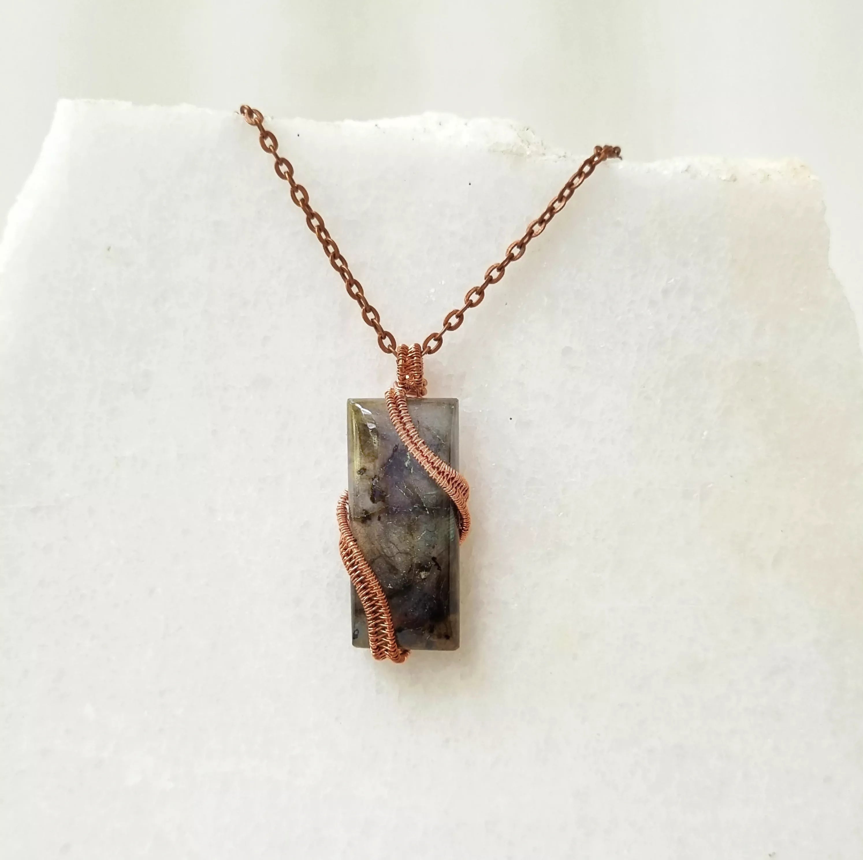 Dappled Dance - Necklace