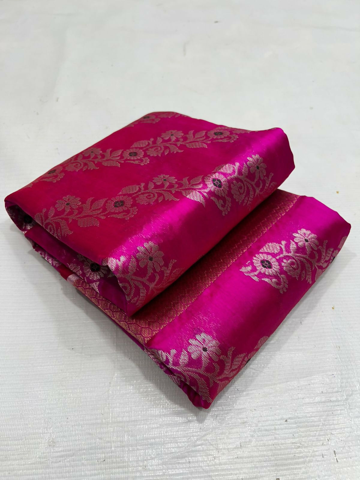 Rani Pink Jall- Pattu Silk Saree with Zari Work