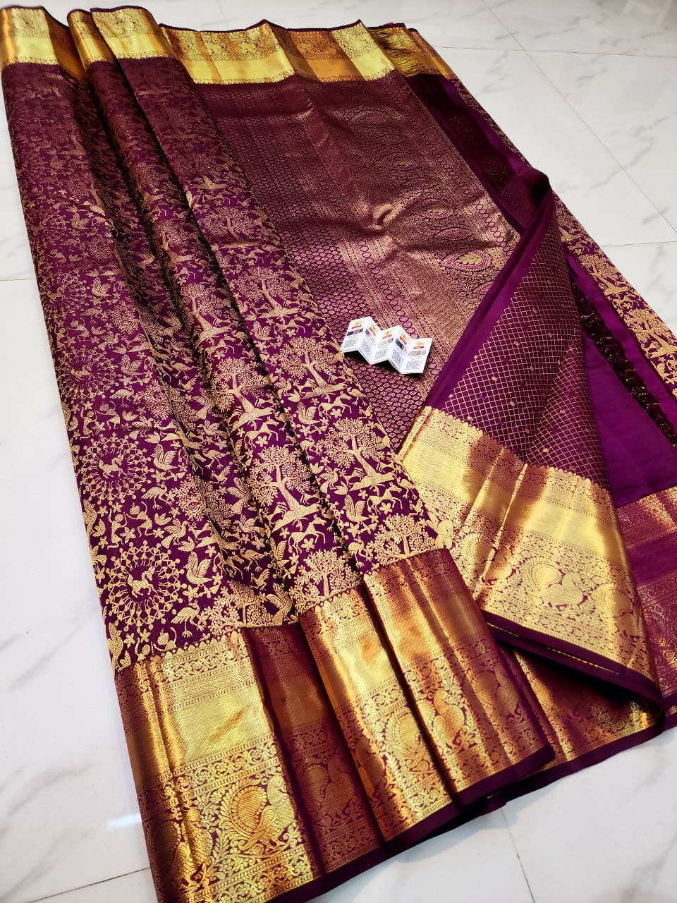 Kanchi Rajahamsa - Exquisite Kanchi Pattu Sarees