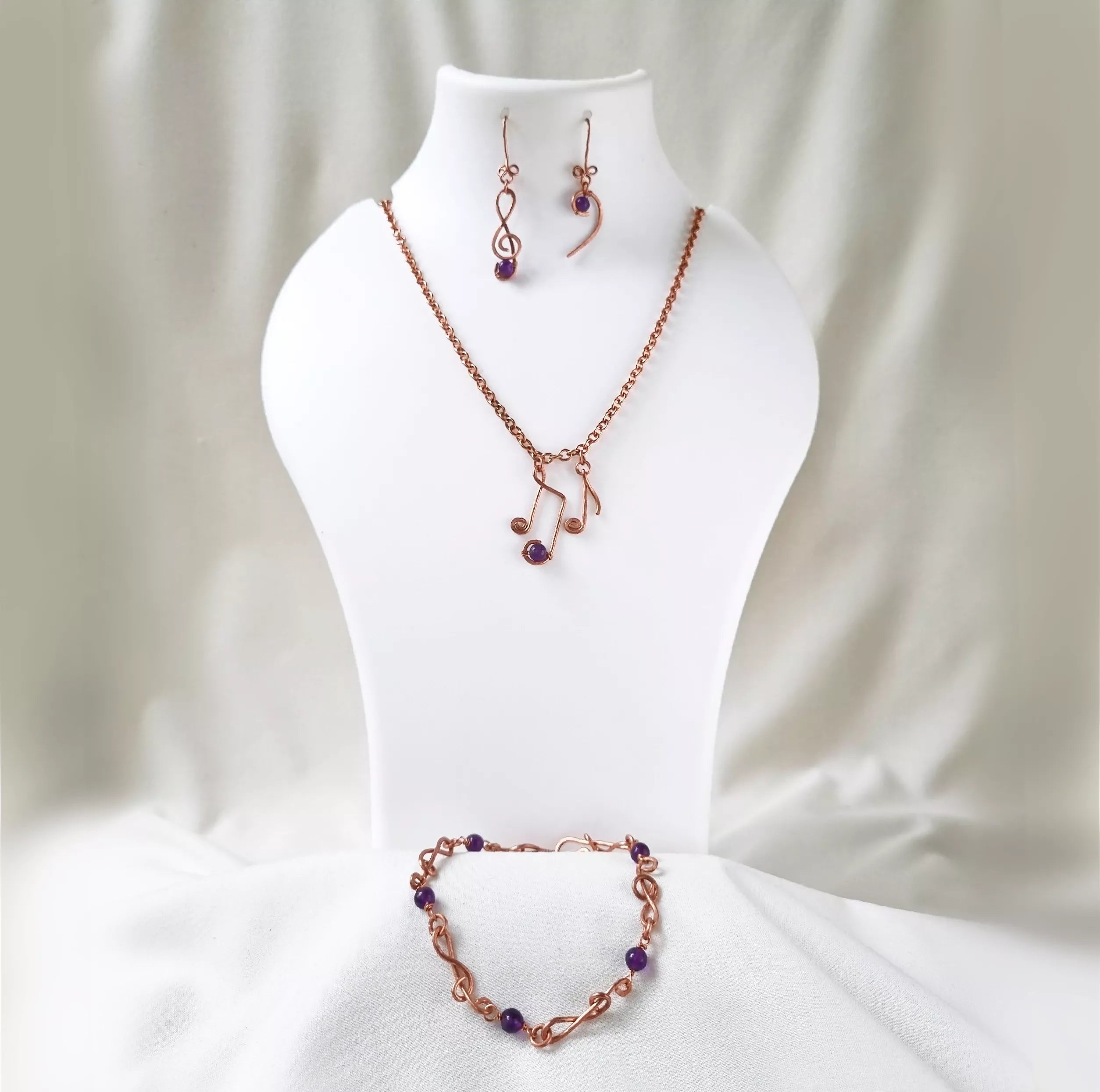 Highs and Lows - Necklace, Earring, Bracelet set