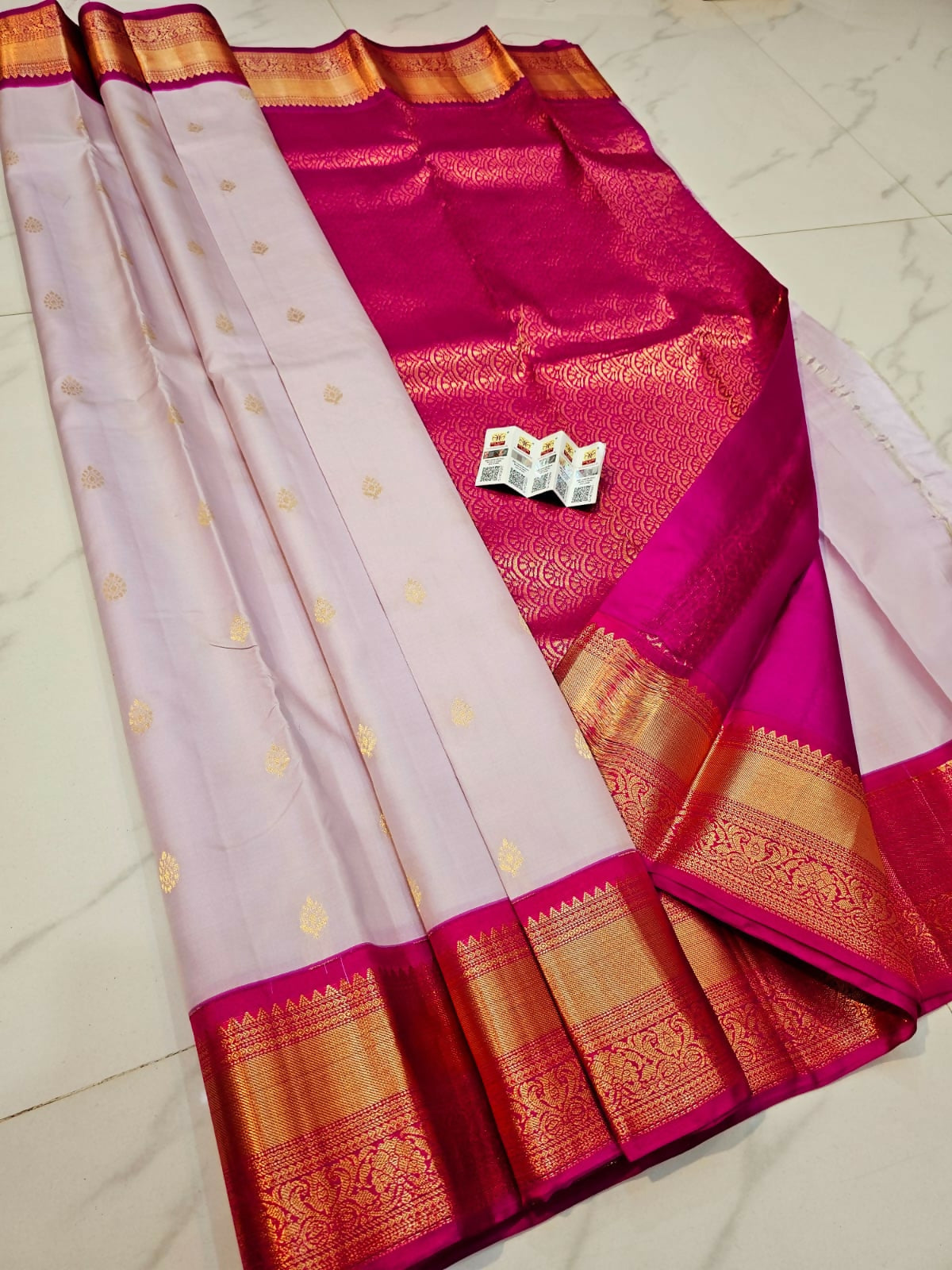 Cloud Nine Kanchi - Pure Handloom Kanchi Pattu Tissue Sarees