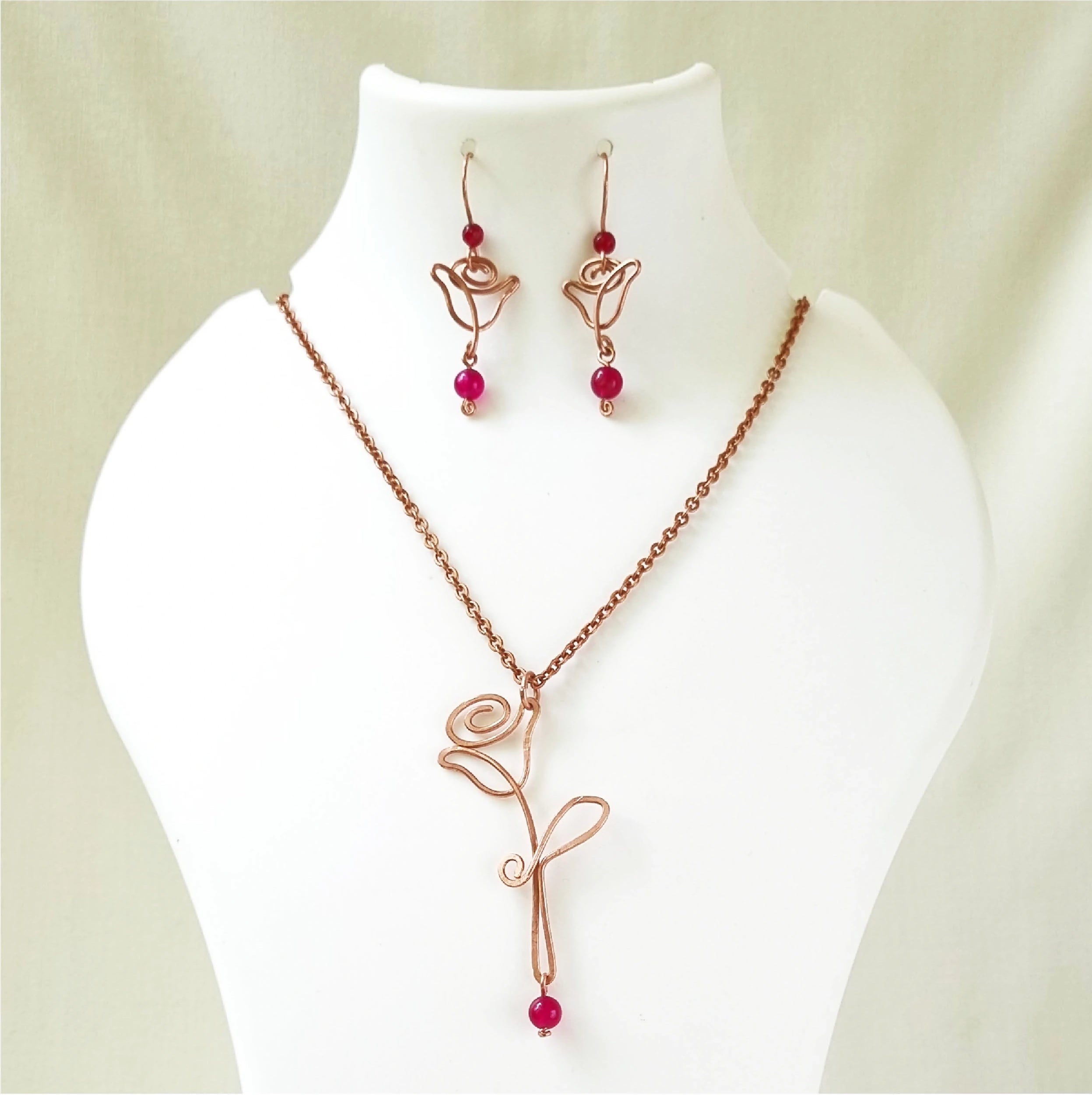 Rosetta - Necklace and Earring