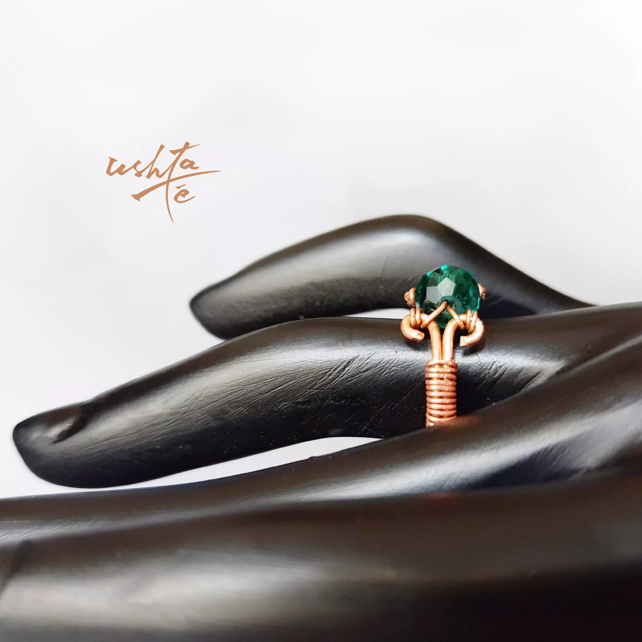 Crown Affairs - Ring