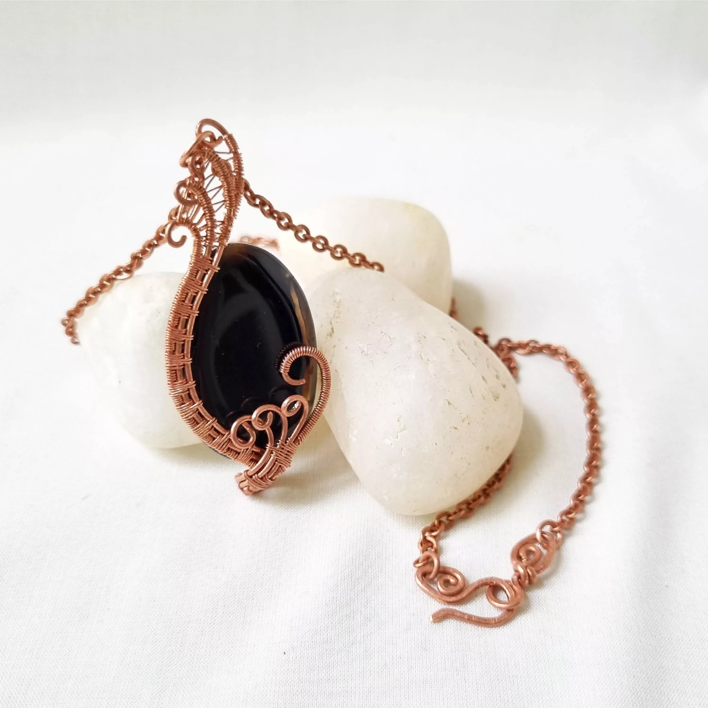 Sleeping Sun - Necklace