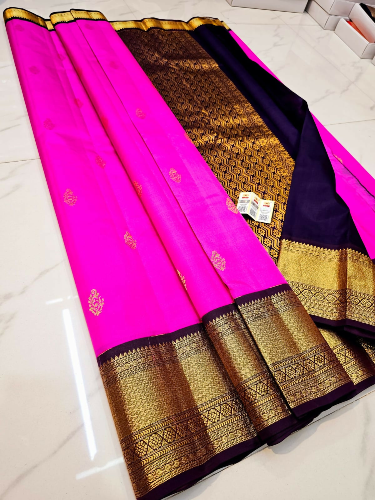 Modern Madras Drape - Pure Handloom Kanchi Pattu Tissue Sarees