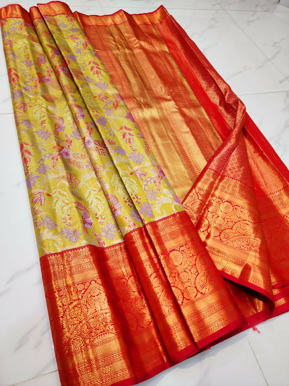 Kanchi ChicMite - Semi-Tissue Kanchi Bridal Sarees