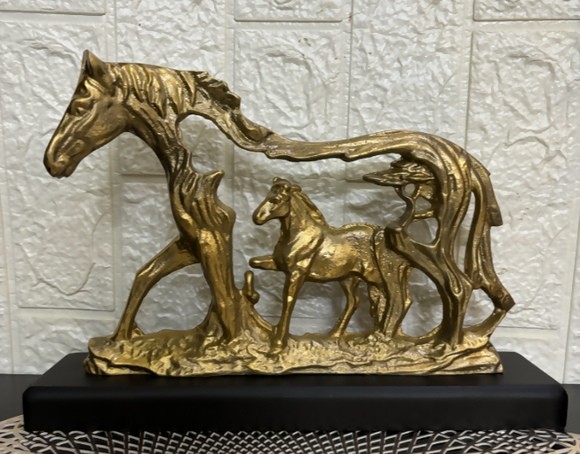 1722296840horse with baby horse