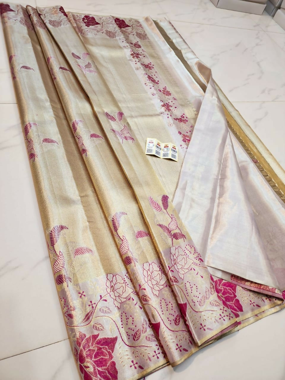 Handcrafted Legacy - Pure Handloom Kanchi Pattu Tissue Sarees