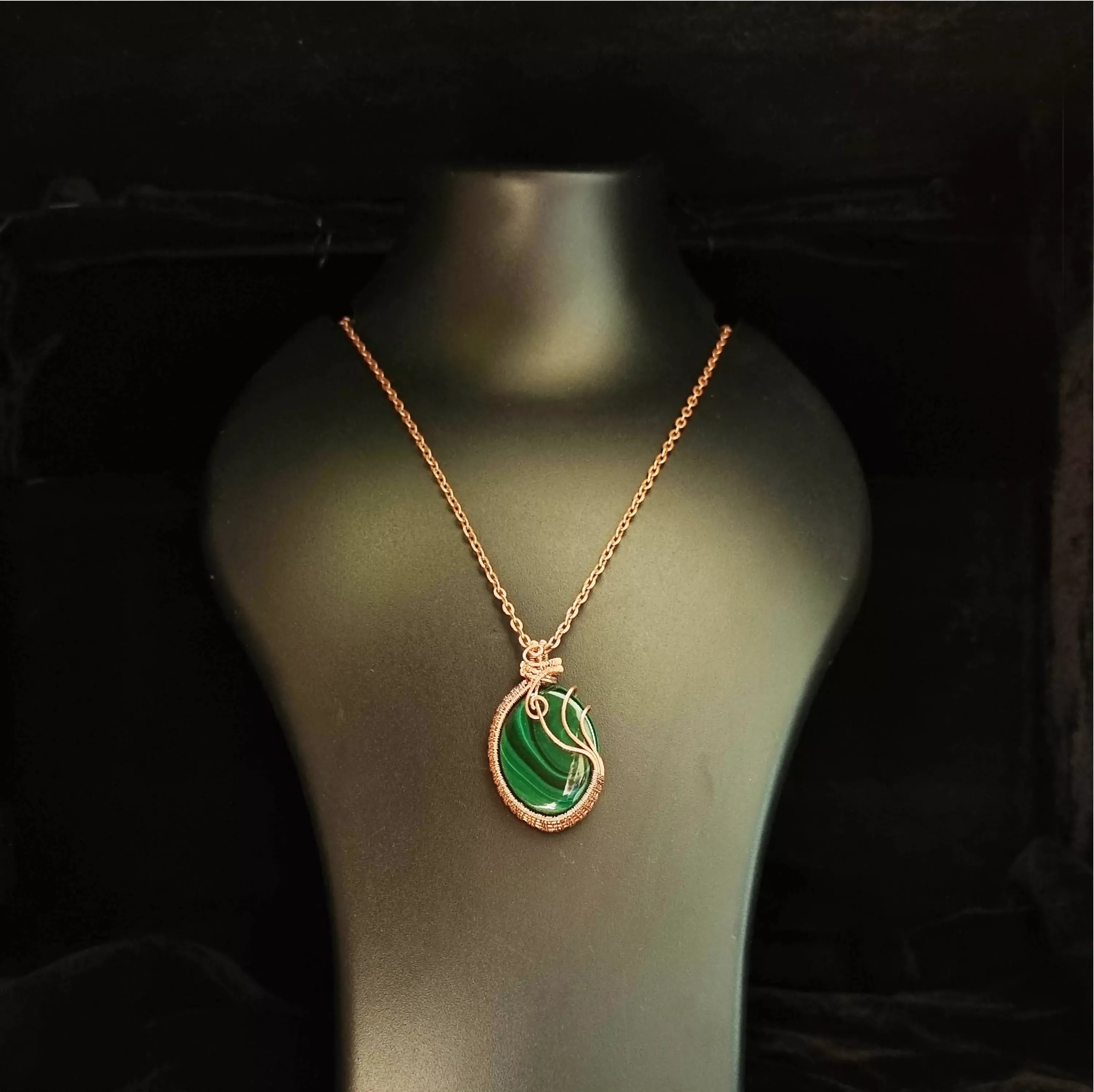 Green Goddess - Necklace